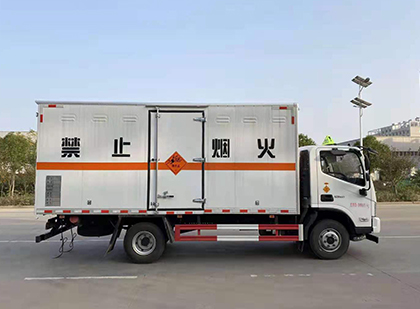 桃江爆破器材运输车