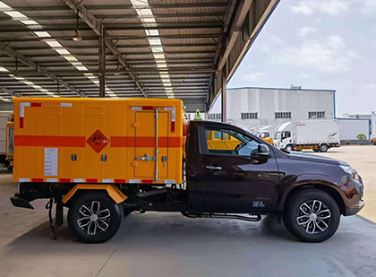 桃江爆破器材运输车