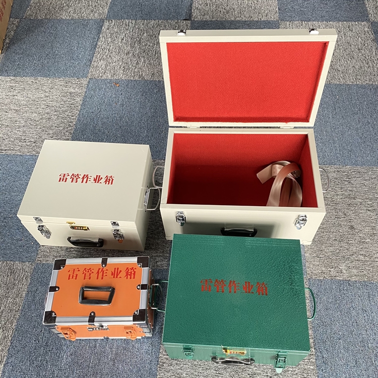 桃江爆破工程作业箱如何选择？玻璃钢与传统材质的全面对比